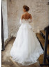 Beaded Ivory Tulle Wedding Dress With Detachable Collar Sleeve